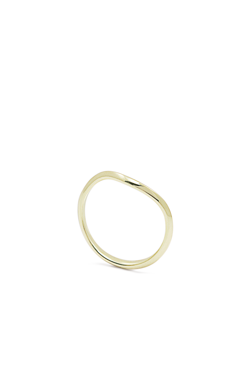 Wave Ring Solid Gold